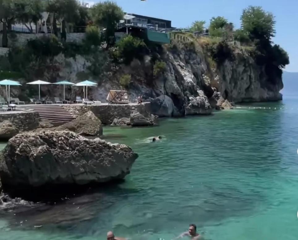 Artemis Beach House Vlore Ngoại thất bức ảnh