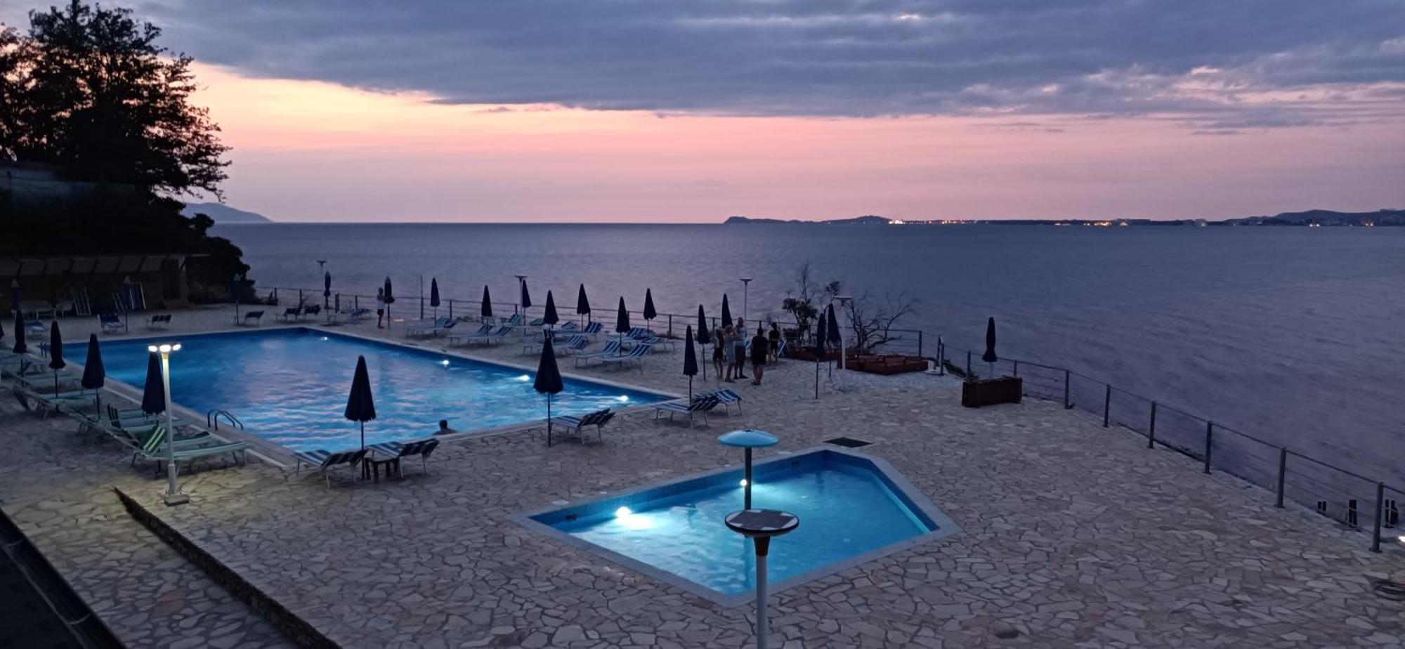 Artemis Beach House Vlore Ngoại thất bức ảnh